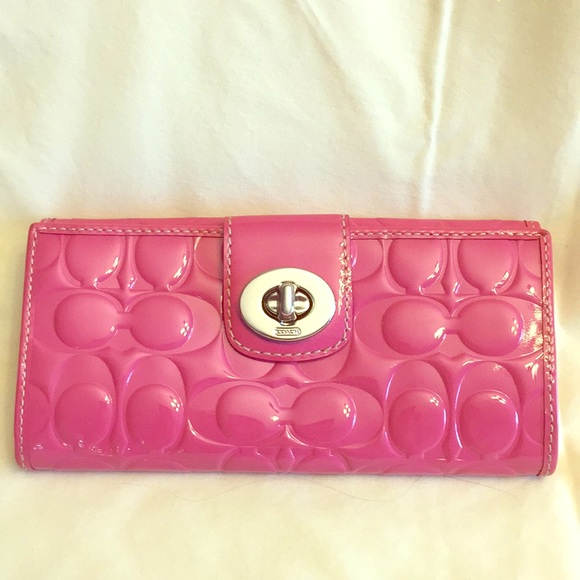 Coach Handbags - Coach wallet